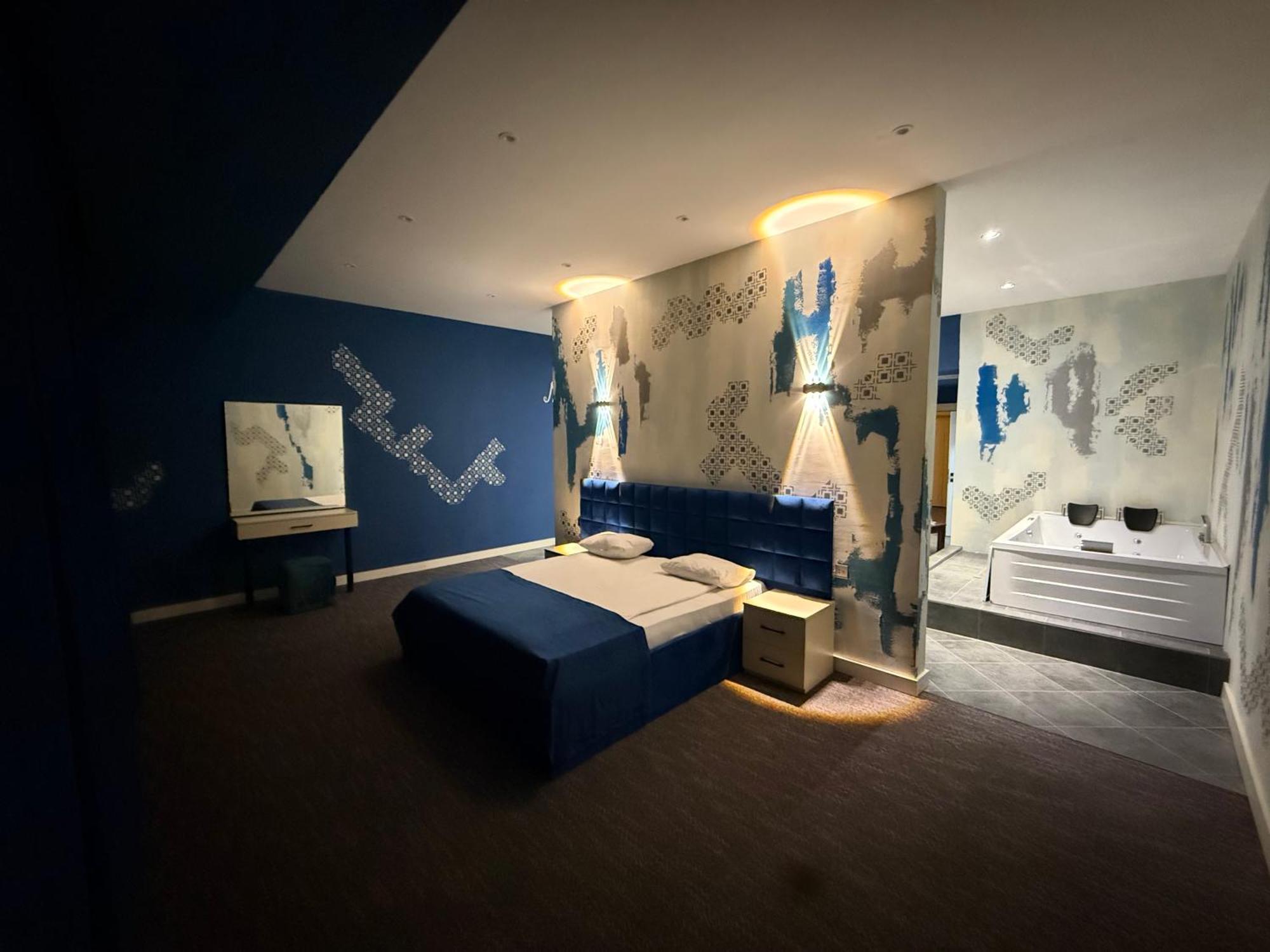 Black Mont Inn Hotel Baku Ngoại thất bức ảnh