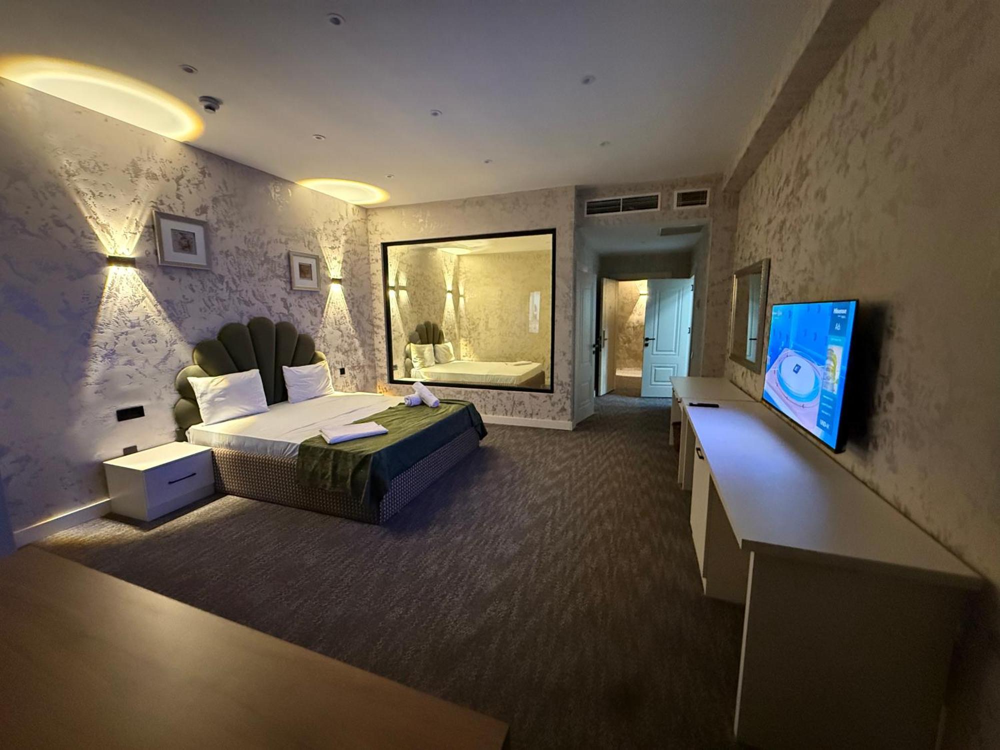 Black Mont Inn Hotel Baku Ngoại thất bức ảnh